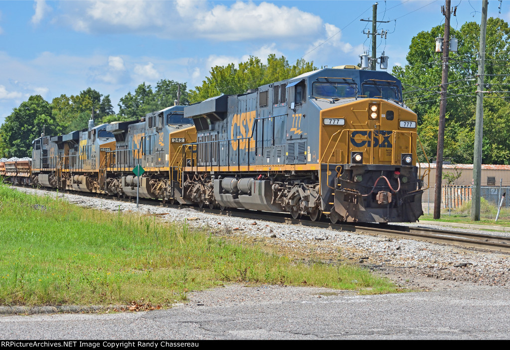 CSXT 777 M692-04